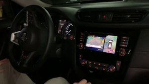 Работа системы помощи при парковке Nissan X-Trail t32 2021 года.