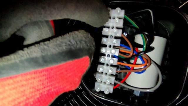 Тепловентилятор Ballu BHP-W3-30-S. Супер быстрое подключение. смотреть онлайн