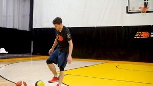 Double Crossover в баскетболе.