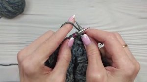 ШАПКА спицами из меланжевой пряжи с рельефным узором ЗА ВЕЧЕР!