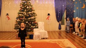 Новогодняя песенка  "Динь - динь-  дон"