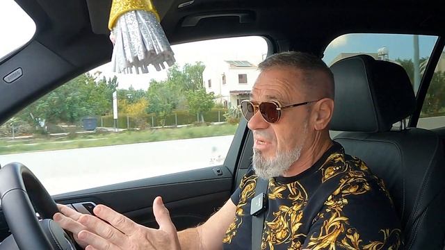 Дом у моря! Как построить виллу у моря самому? Славный остров!