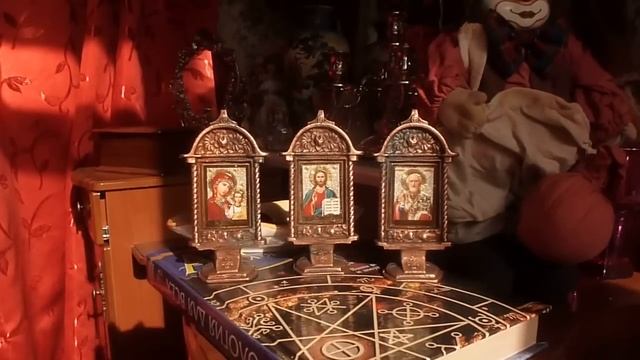 ПОКУПОЧКИ. ЛЕТНИЕ СУМКИ. ЛЕТНИЕ ПАРФЮМЫ. БОЛТОЛОГИЯ. смотреть онлайн