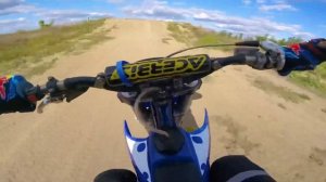 Мотокросс начало езда по треку Yamaha yz 125