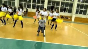 Kaspi cheerleaders DSM.mp4