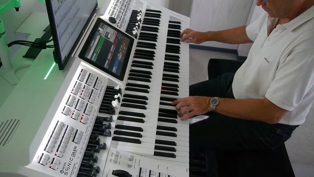 Besame Mucho смотреть онлайн