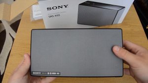 Sony SRS-X55 Bluetooth Speaker Box Opening