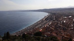 Ницца вид водопад с Замковой горы .La Colline du Сhateau