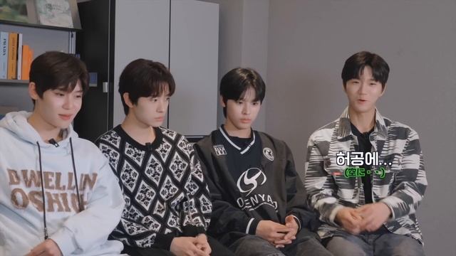 REACTION to ⚾️’Hands Up’? MVㅣNCT NEW TEAM Reaction смотреть онлайн