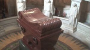 ГРОБНИЦА НАПОЛЕОНА ДОМ ИНВАЛИДОВ ПАРИЖ