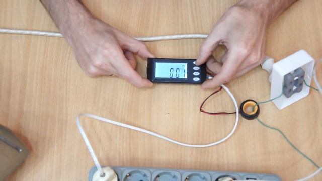 Ваттметр переменного тока 80-270V 100A с шунтом смотреть онлайн