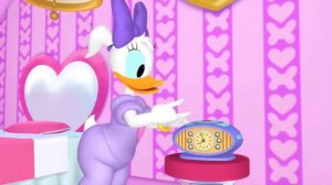 Daisy Duck Listens To Dora No More