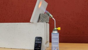ГОРИТ ЛИ ГАЗОБЕТОН? Жгем блок газовой горелкой в течение 5 минут!
