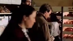 Булочная в городе в Советском союзе 1980 ( bread under communism)
