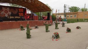 "Казаки в Берлине" - танцует коллектив "Аквамарин"