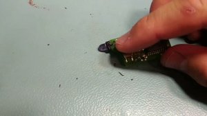 Выкидной ИК ключ Мерседес w124 . Разбираем .