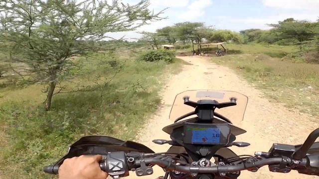 Zanzari waterfall and meet up at Gallops hotel - sunday ride смотреть онлайн