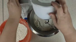 ??Тесто универсальное дрожжевое на воде необычный рецепт