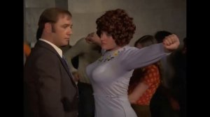 Афоня танцы на дискотеке Rasa MIX