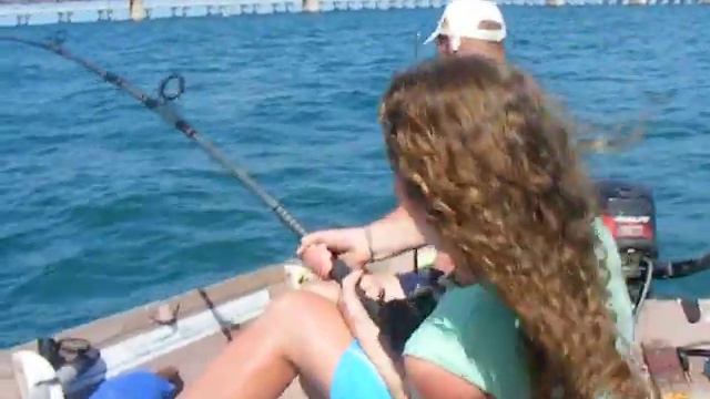 Shark Catch - Marissa Dubina 1 смотреть онлайн