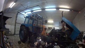 Трактор МТЗ 82, Снятие КПП
