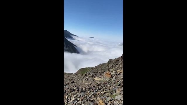 Восхождение на г.Казбек (5033мнум) за 4 минуты.