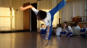 капоэйра для детей видео смотреть. В Мире Детей!