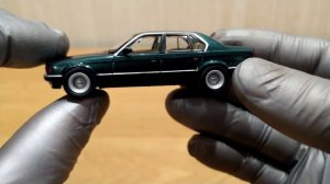 DCM 1:64 BMW E32 7-Series (детальный обзор)