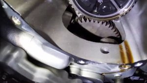 Замена ротора генератора Yamaha FZ1 (как не уронить шайбы)