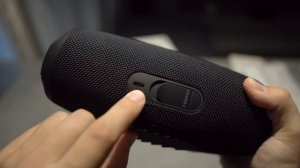 Портативаня колонка JBL Charge 5 black и сравнение с другими оригиналами