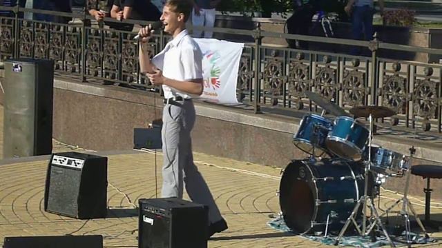 Герман Рудницкий - Нас бьют - мы летаем ("Кавер Донбасса") смотреть онлайн