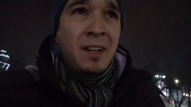 ЁЛКА ЗАЖИГАЕТ ОГНИ смотреть онлайн