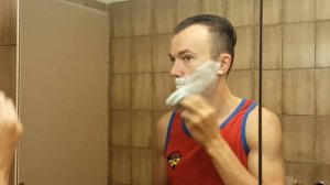 Бритье с Pearl Open Comb, лезвие Astra, пена Proraso.