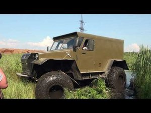Вездеход Шторм в болоте