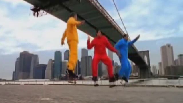 Beastie Boys & Moby - "Alive Porcelain" (MagicMS's MashUp) смотреть онлайн