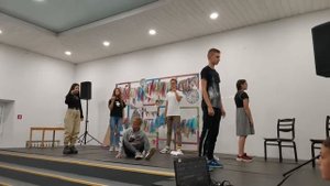 Стук. Христианская сценка
