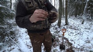 НАКОПАЛ МОНЕТ ЗИМОЙ под  СНЕГОМ у ВЗОРВАННОЙ УСАДЬБЫ!!! ПОИСК ЗЛАТА СЕРЕБРА!