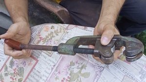 Ручной труборез для стальных труб - видеообзор