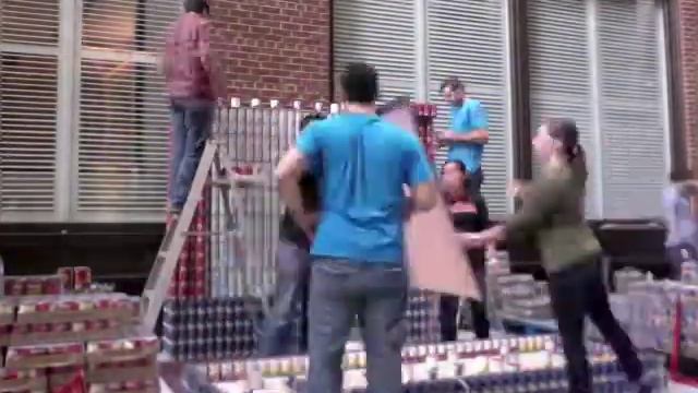 Canstruction 2013 - CUBE 3 Studio смотреть онлайн