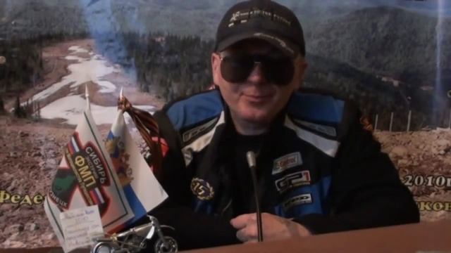 Новогодние поздравления эндуро бродягам смотреть онлайн