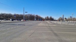 Воробьевы Горы.Прогулка от метро до МГУ.