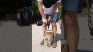 Heimerdinger LB 265  1/2 дюйма, 800 Нм, с  батареей 18 В 9,0 Ач