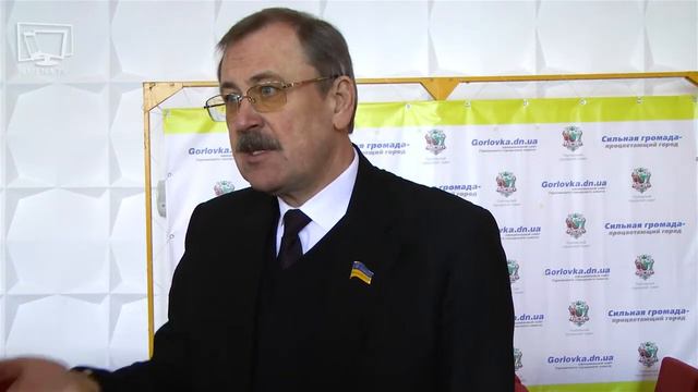 Горловка отстаёт в развитии от городов области. Александр Алипов готов работать на благо горловчан. смотреть онлайн