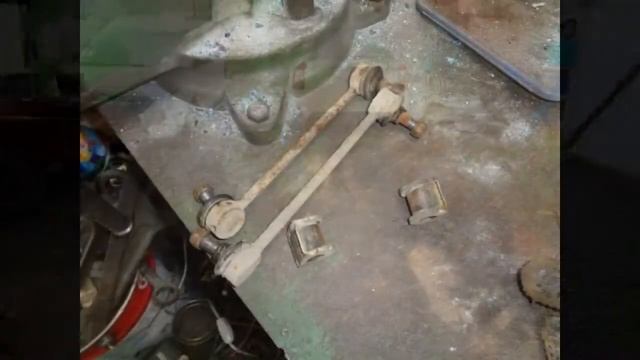 Ремонт заднего стабилизатора Suzuki Liana смотреть онлайн