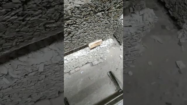 Проверили геометрию нашего арболит блока строительным уголком 📐 смотреть онлайн