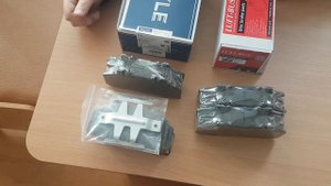 Тормозные колодки на мерседес 609D - 814D и на VARIO 612D - 814 D