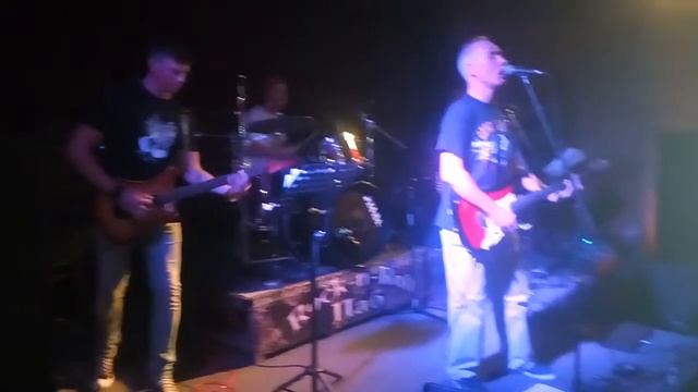 Юрген бэнд - Бриджит бордо смотреть онлайн