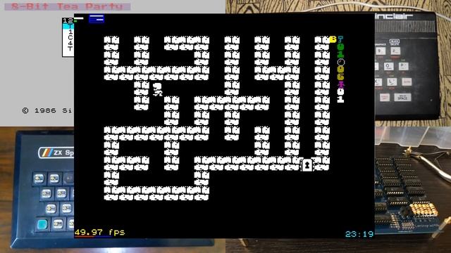 Yandex Retro Games Battle 2019. 01: Alone in dark maze смотреть онлайн