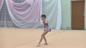 Выступление по гимнастике. Полина 7 лет, любительский уровень