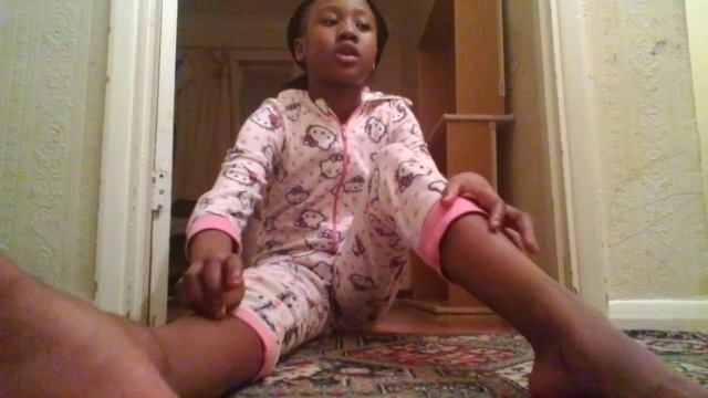 Lilly Ann first spits смотреть онлайн